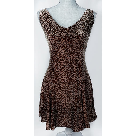 Victoria's Secret Dresses & Skirts - Victoria's Secret Stretch Velvet Open Back Dress